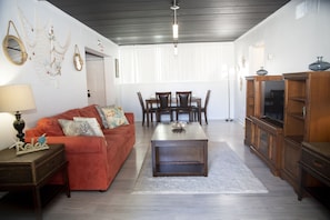 تلفزيون ذكي