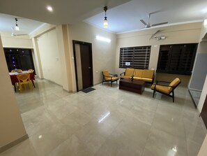 32-inch LCD TV with cable channels, TV - Krishna Kunja Guest House (Bidhannagar)