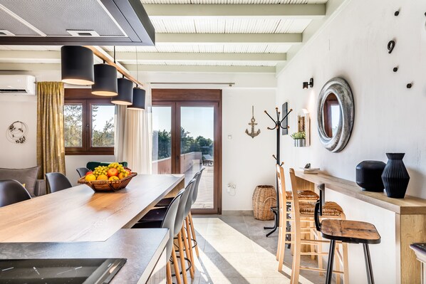 Dining - Villa Amaryllis by Kardous Skopelos villas... your dream becomes reality !!! (Skopelos, Greece)