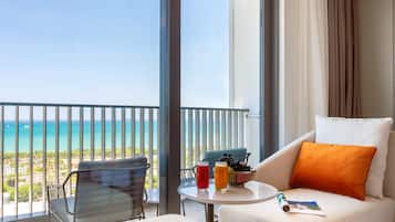Deluxe Studio, Ocean View | Down duvets, memory-foam beds, in-room safe, individually decorated