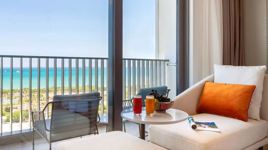 Oakwood Apartments Sanya