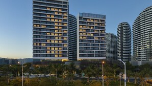 Een modern hotel met een opvallend 