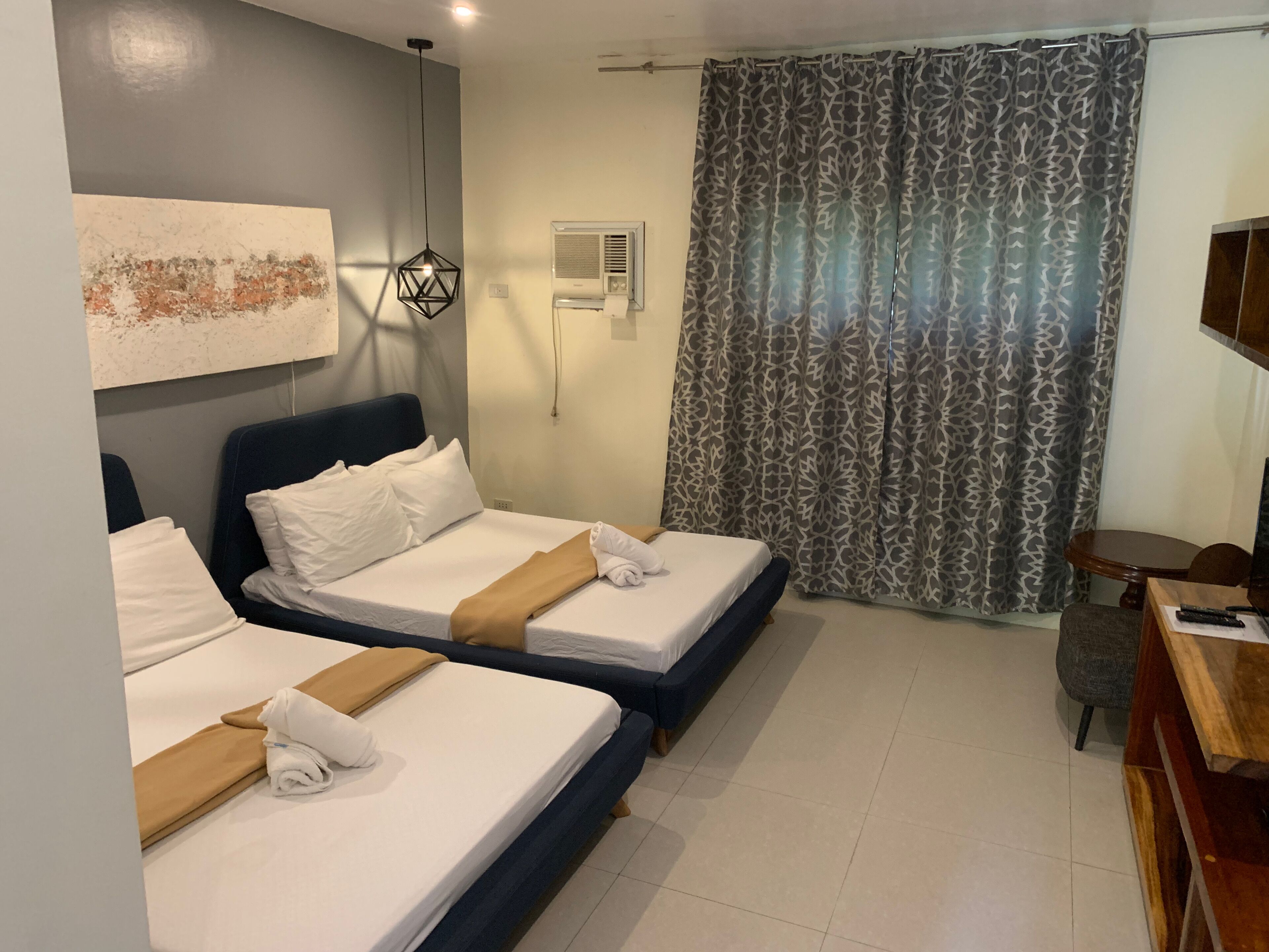 Family Room - Aircon, Private Bathroom | Blackout drapes, soundproofing, rollaway beds, bed sheets