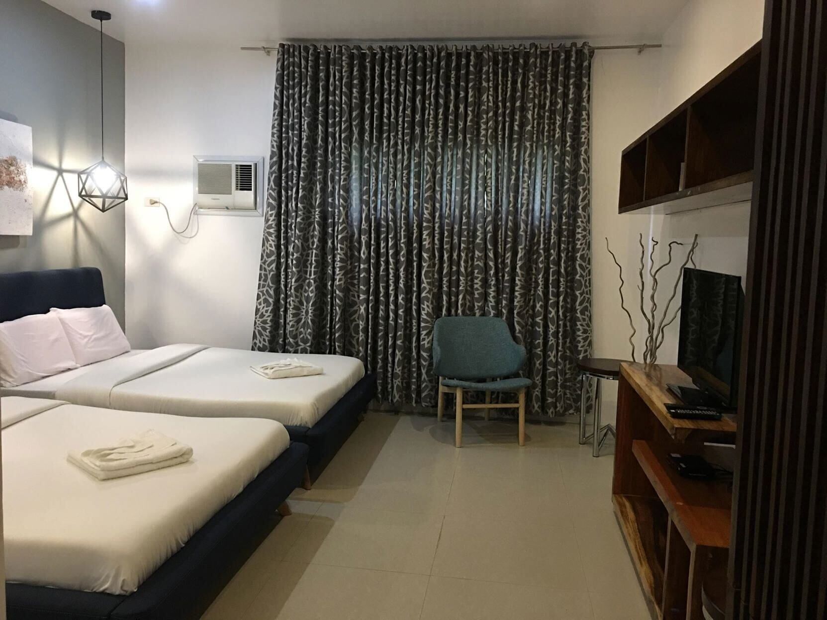 Blackout drapes, soundproofing, rollaway beds, bed sheets