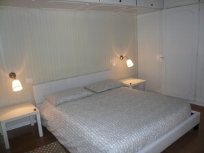 1 Schlafzimmer, Zimmersafe, Bügeleisen/Bügelbrett, kostenloses WLAN