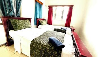 1 bedroom, iron/ironing board, free WiFi