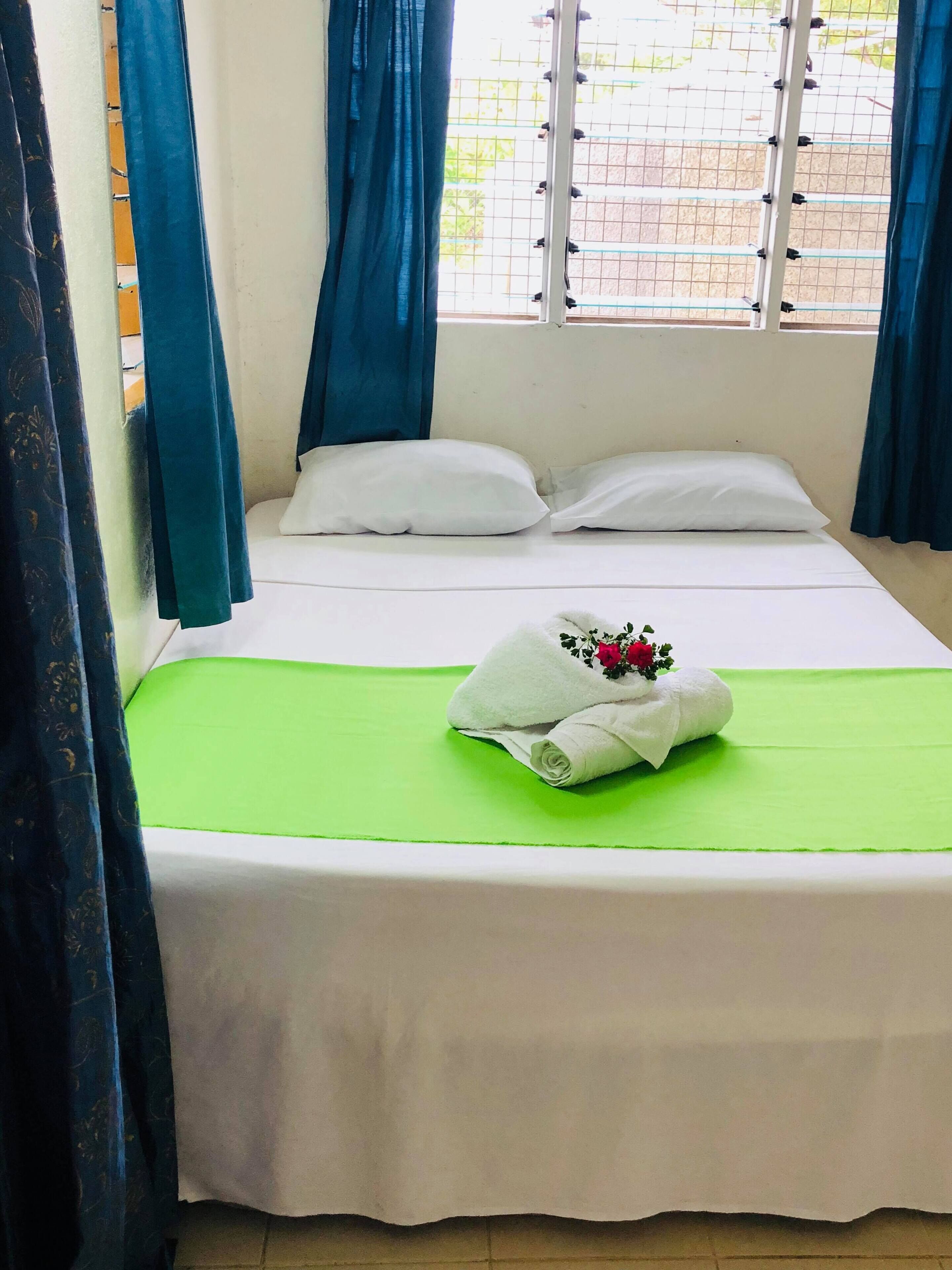 1 bedroom, iron/ironing board, free WiFi