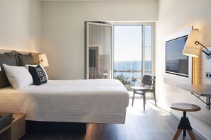 View from room - Moxy Patra Marina (Patras)