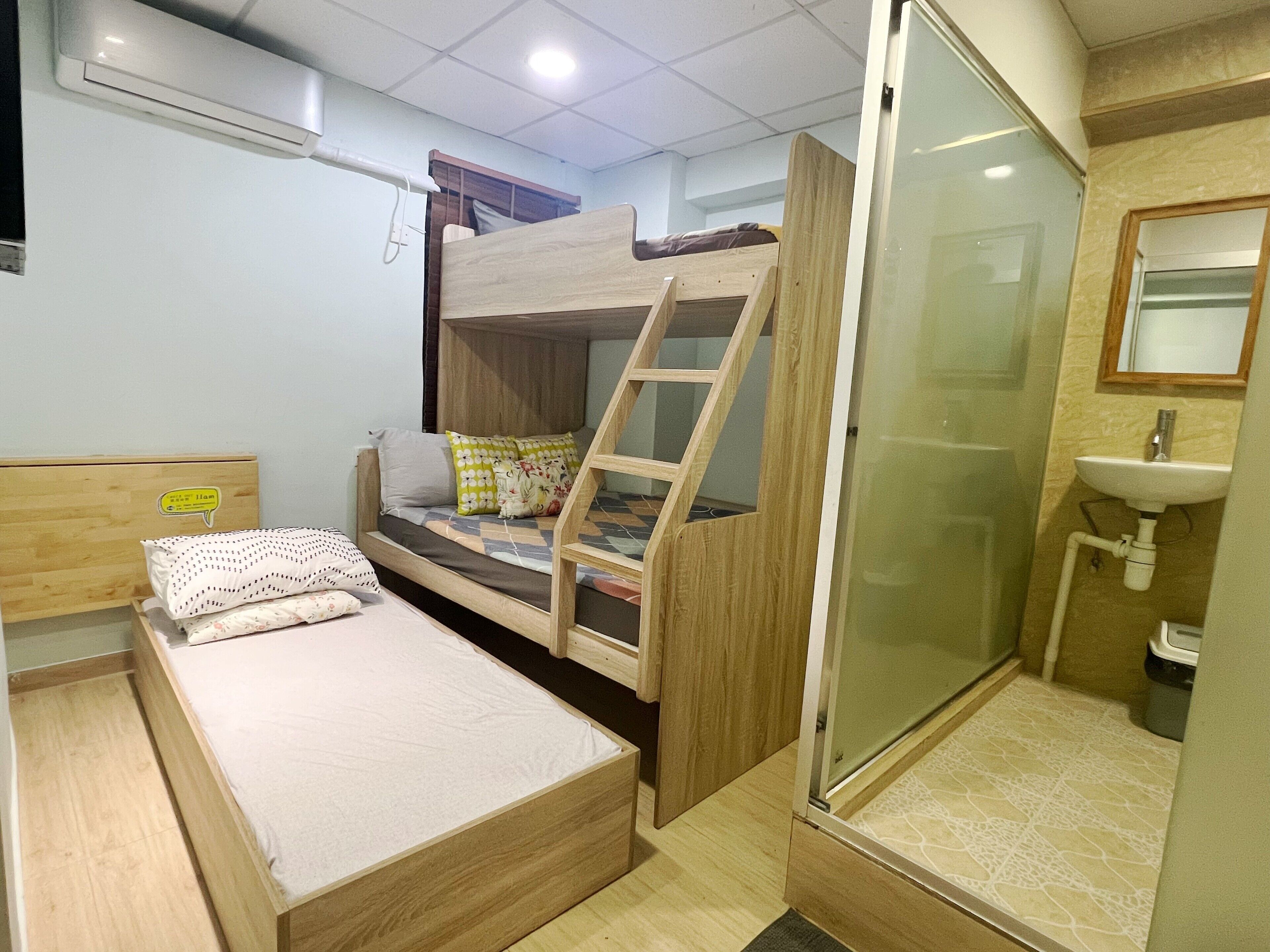 Comfort Quadruple Room, Multiple Beds