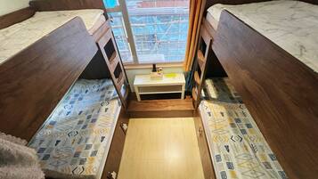 Sérhannaðar innréttingar, sérvalin húsgögn, hljóðeinangrun