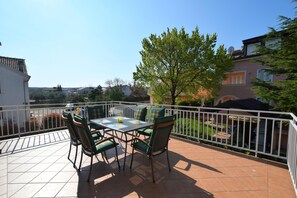 Apartment, 2 Schlafzimmer (774) | Balkon