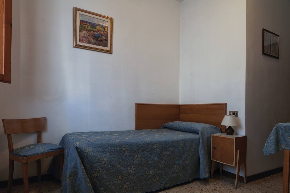 Single Room, 1 Single Bed