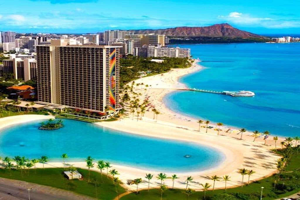 Hilton Hawaiian Village 2 bedroom in the Stunning Lagoon Tower!