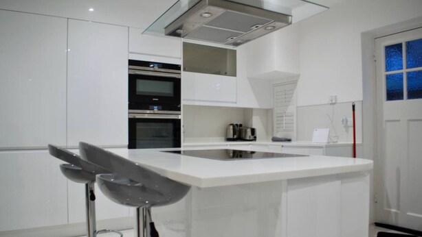 Private kitchen - Modern Flat Close to Marble Arch (London)
