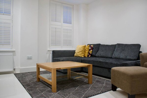 Living area - Modern Flat Close to Marble Arch (London)