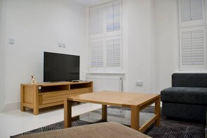 Living room - Modern Flat Close to Marble Arch (London)