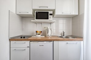 Private kitchenette - Apartments Antons 2 (Pula)