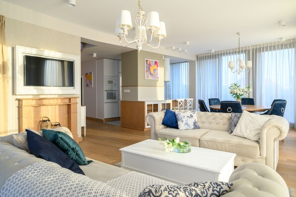 ラグジュアリー アパートメント | 低刺激性寝具、セーフティボックス (室内)、客室ごとに異なる装飾、客室ごとに異なるインテリア