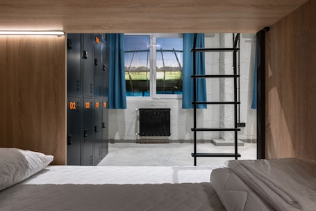 1 habitación, ropa de cama hipoalergénica, wifi gratis y ropa de cama