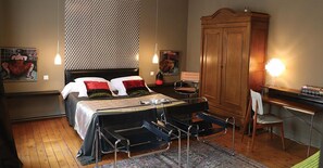 双人房 (3) | 1 多间卧室、特色装修、特色家居、遮光窗帘