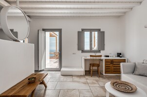 1 habitación, minibar, caja de seguridad en la habitación y escritorio