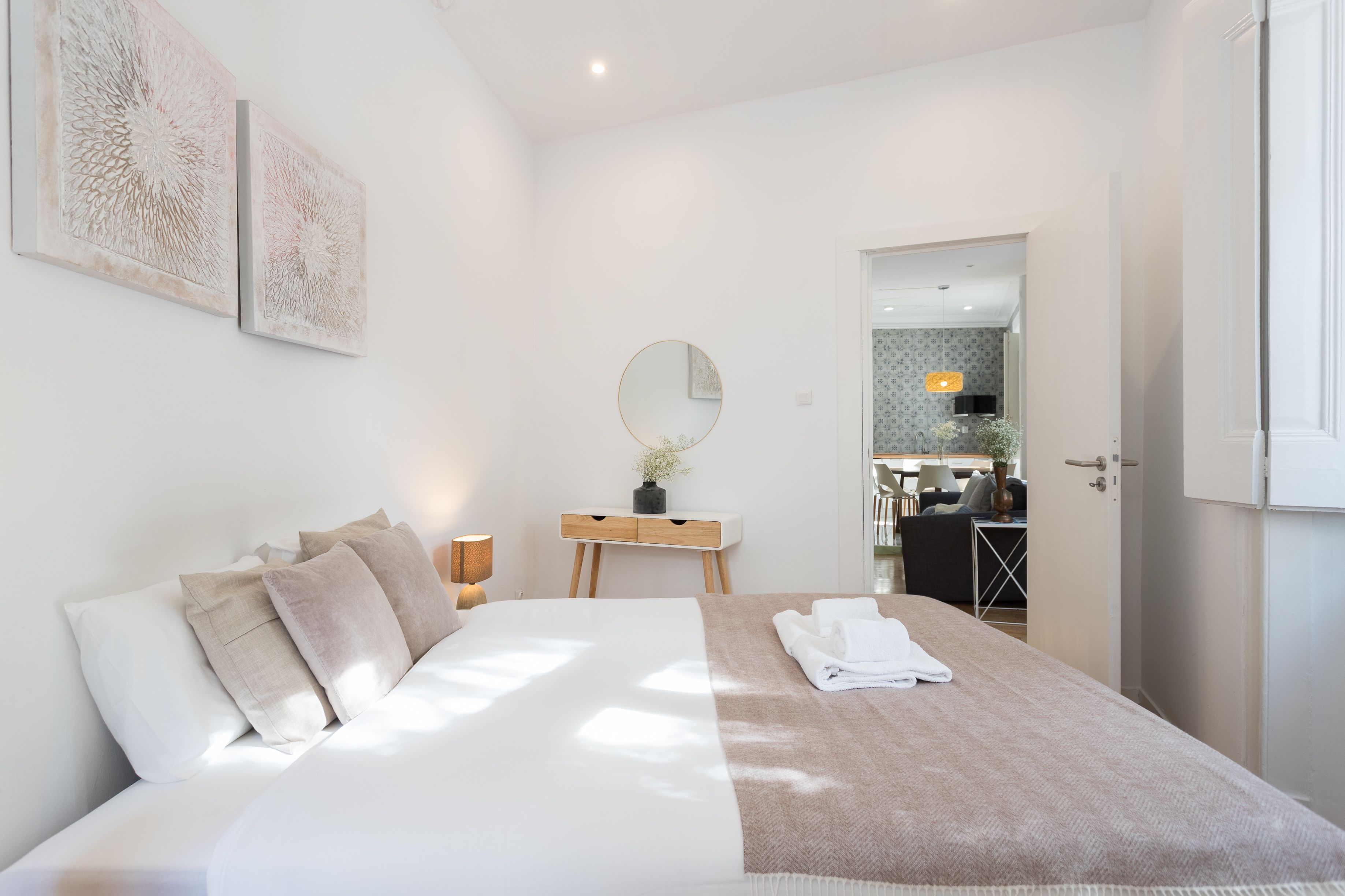 Apartment | Desk, soundproofing, iron/ironing board, free WiFi