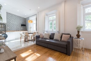 Apartment | Living area | Plasma TV - Alfama Tale 4 Bedroom Apartment wtih River View, by LU Holidays (Lisbon)