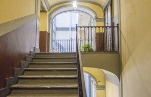 Staircase - Per Amor Duomo (Naples)