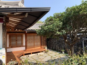 Free WiFi - Jeonju Hanok Demisaem 1937 (Jeonju)