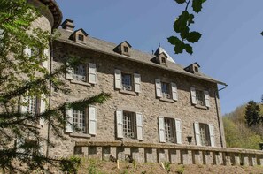 Exterior - Chateau Ol Puech (Vic-sur-Cere)