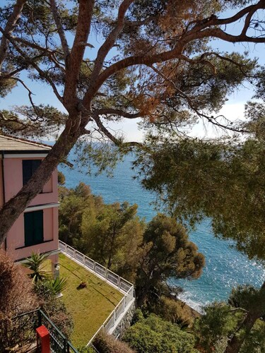 Lovely Apartment on the Ligurian Sea