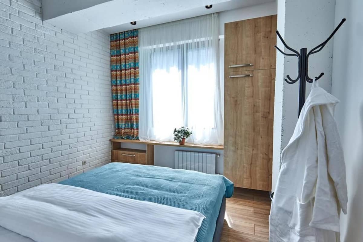 Studio, Kitchen (#402) | Egyptian cotton sheets, premium bedding, iron/ironing board