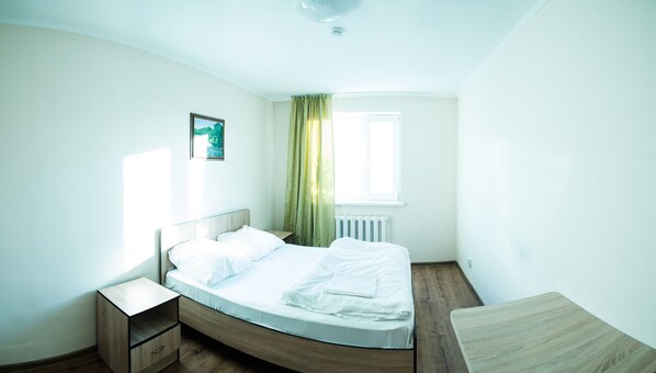 Economy Double Room, 1 Double Bed