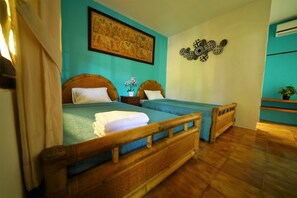 Deluxe Double Room - Mangga Bungalow (Denpasar)
