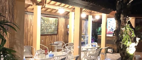 Area sarapan