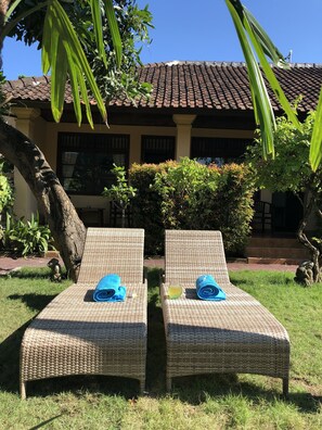 Sun deck - Mangga Bungalow (Denpasar)