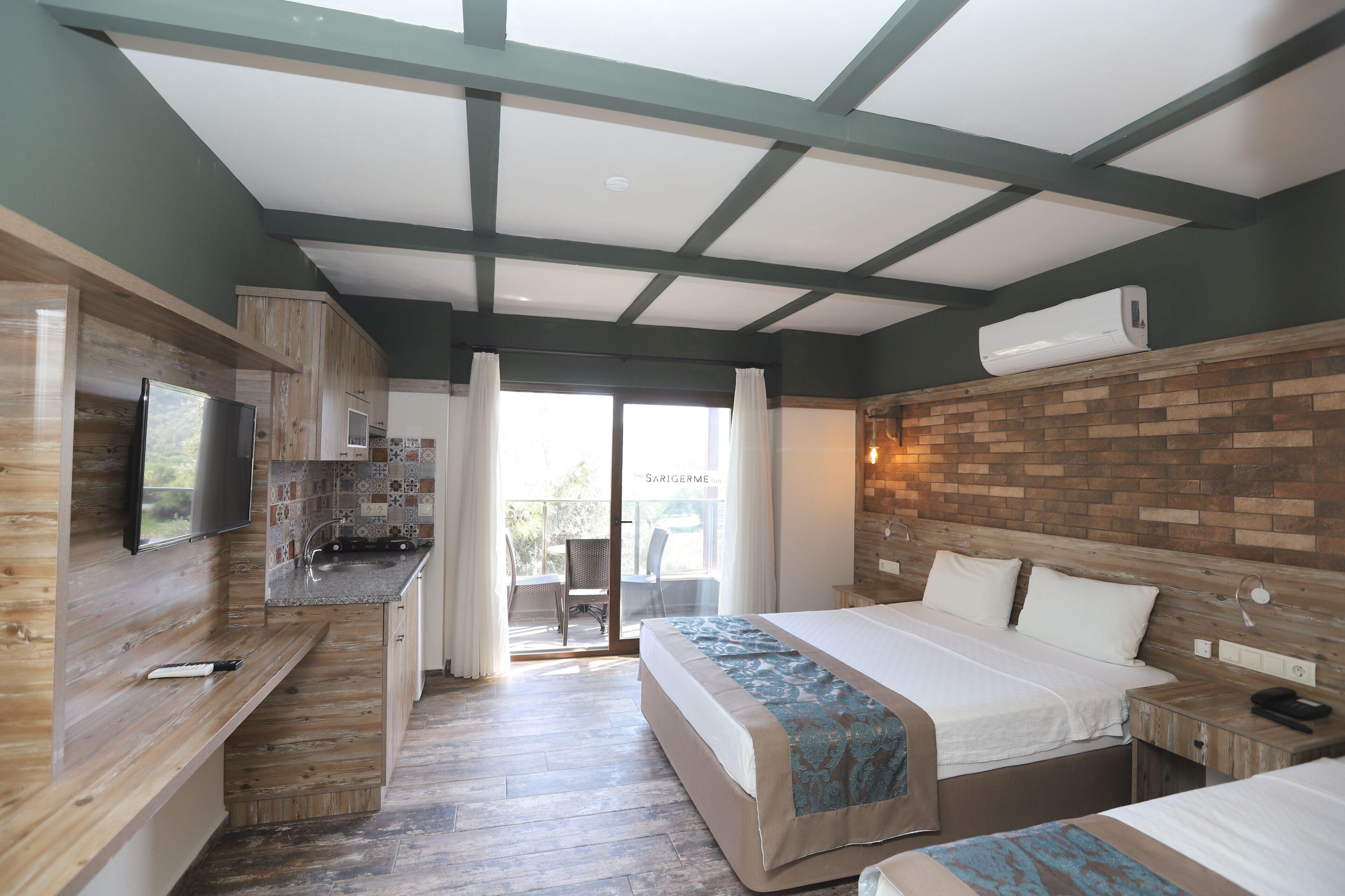 Deluxe Double or Twin Room | View from room