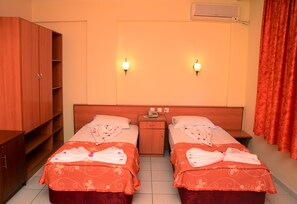 Standard Room | Minibar, free cribs/infant beds, WiFi - Doris Aytur City (Alanya)