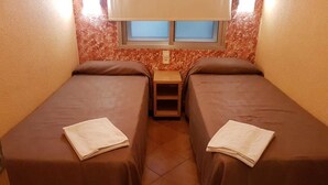 アパートメント 1 ベッドルーム コートヤードビュー | 1 室のベッドルーム、デスク、アイロン / アイロン台、ベビーベッド (無料)