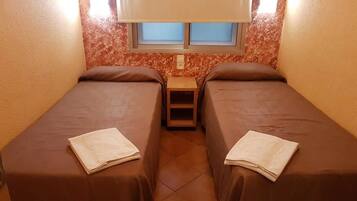 1 bedroom, desk, iron/ironing board, free cots/infant beds