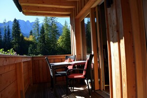 Appartement supérieur, 2 chambres, non-fumeur (Grünstein incl. cleaning fee 90 EUR) | Balcon