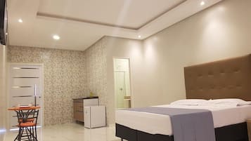 Deluxe-Doppel- oder -Zweibettzimmer, 1 Schlafzimmer | Minibar, kostenloses WLAN, Bettwäsche