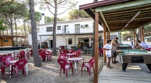 Snack bar