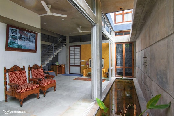 Executive Apartment (1 BHK) | Living area