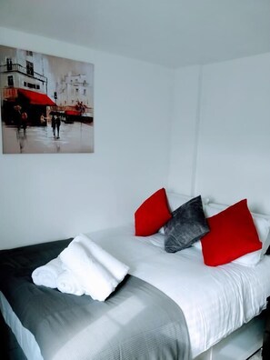 아파트 | 다리미/다리미판, 무료 WiFi, 침대 시트