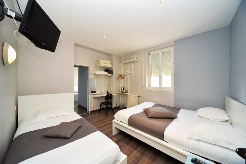 Decoración individual, mobiliario individual, escritorio