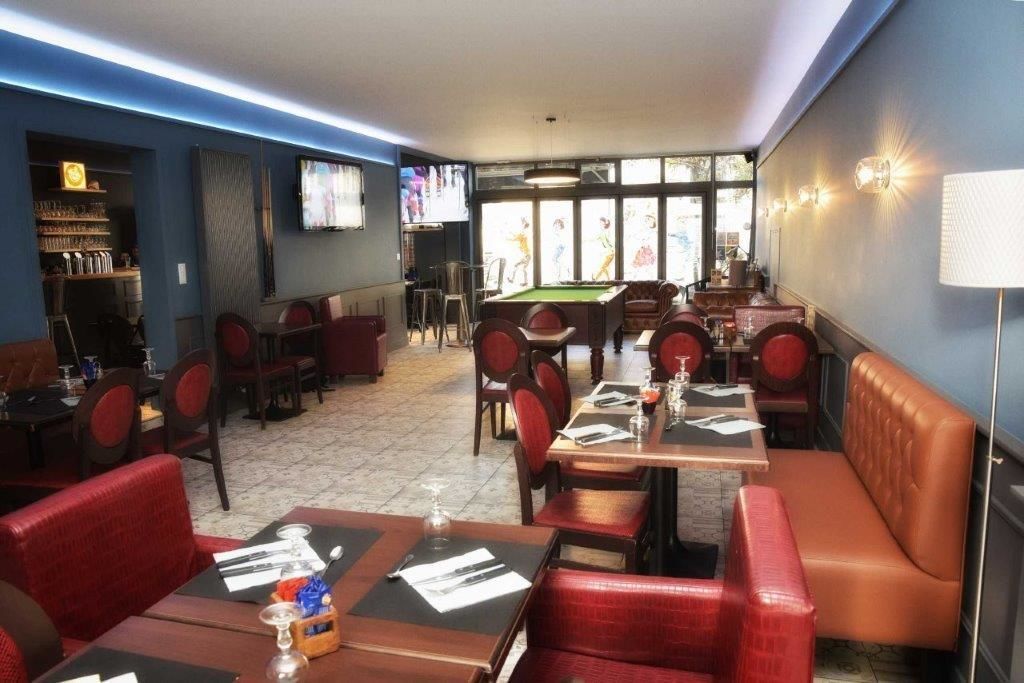 lunch and dinner served, french cuisine