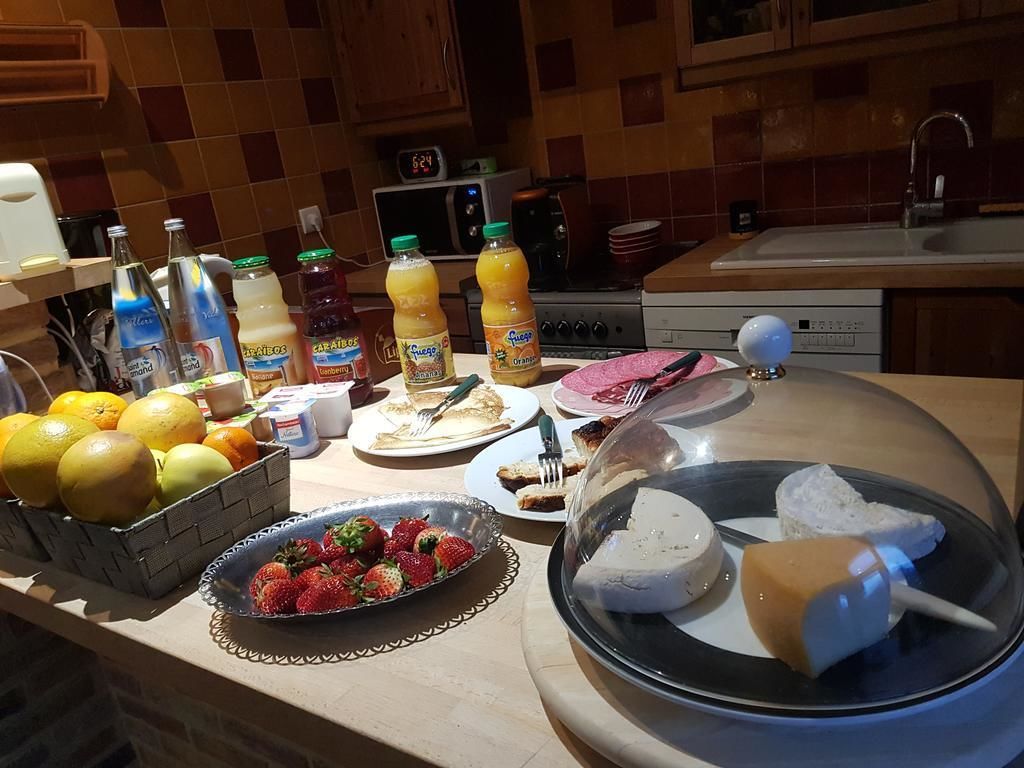 Desayuno continental gratuito y diario