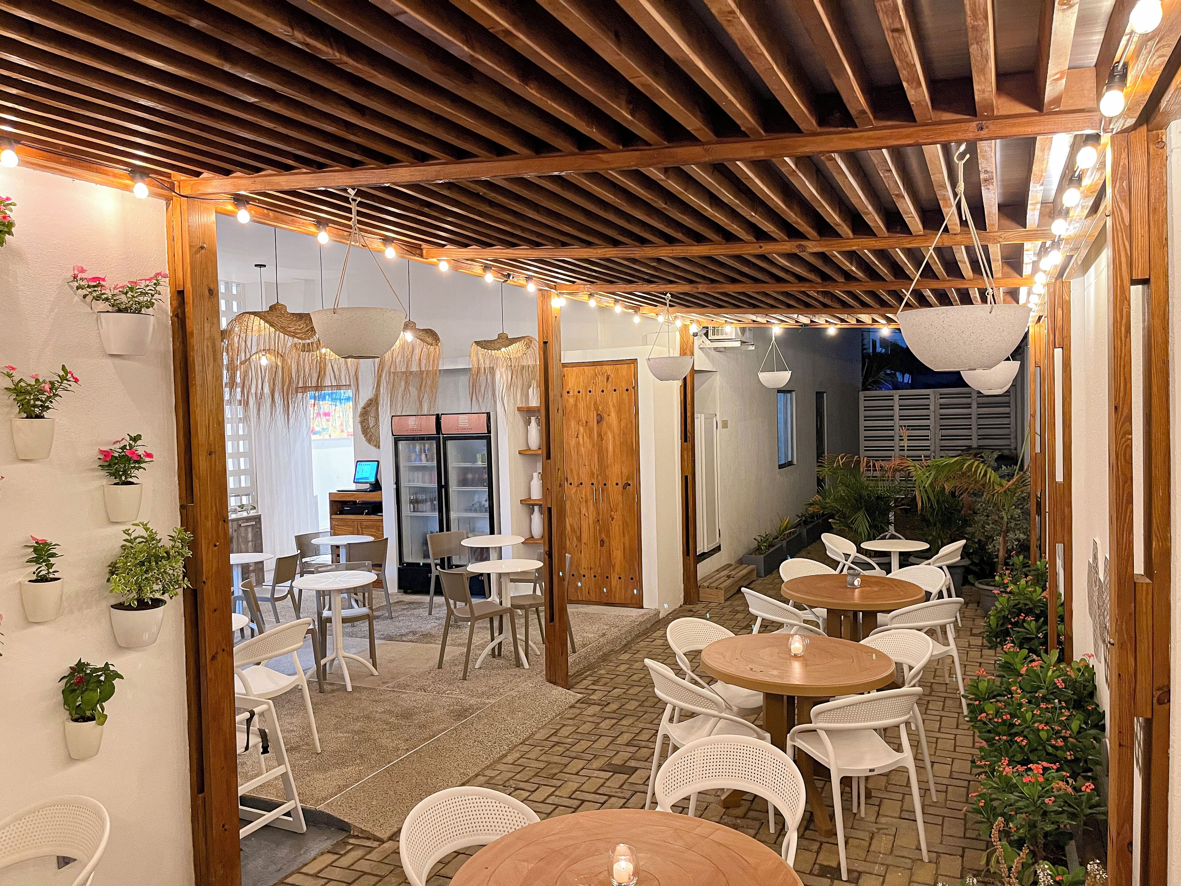 Foto - Azure Lofts & Pool