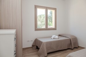 Comfort-Apartment, 2 Schlafzimmer | Individuell dekoriert, individuell eingerichtet, schallisolierte Zimmer